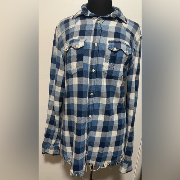 1975 / Men’s Distressed and Ripped Plaid Flannel Shirt (size M) - Picture 1 of 6